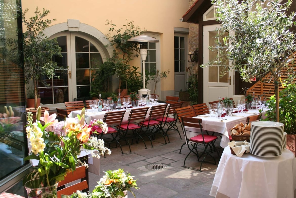 Heiraten im “Wirtshaus zum Nepomuk ” an der Alten Brücke !