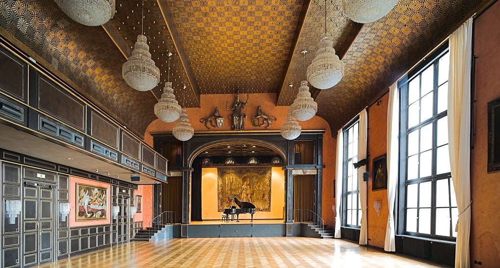 Hochzeit im Münchner Künstlerhaus am Lenbachplatz