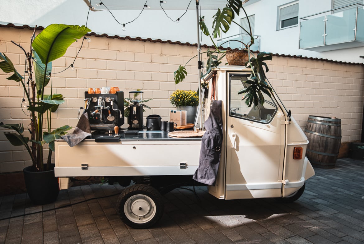 CLARA mobile Espresso Piaggio Ape| Kaffee Catering Barista