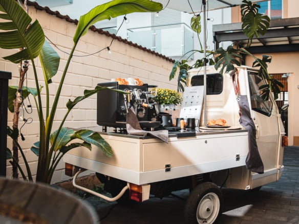 CLARA mobile Espresso Piaggio Ape| Kaffee Catering Barista