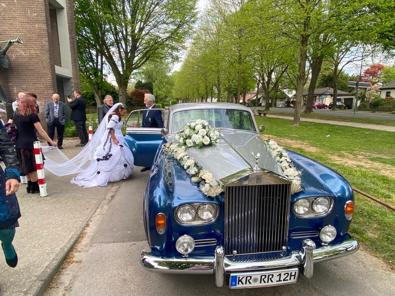 Rolls Royce / Bentley als Brautwagen mieten