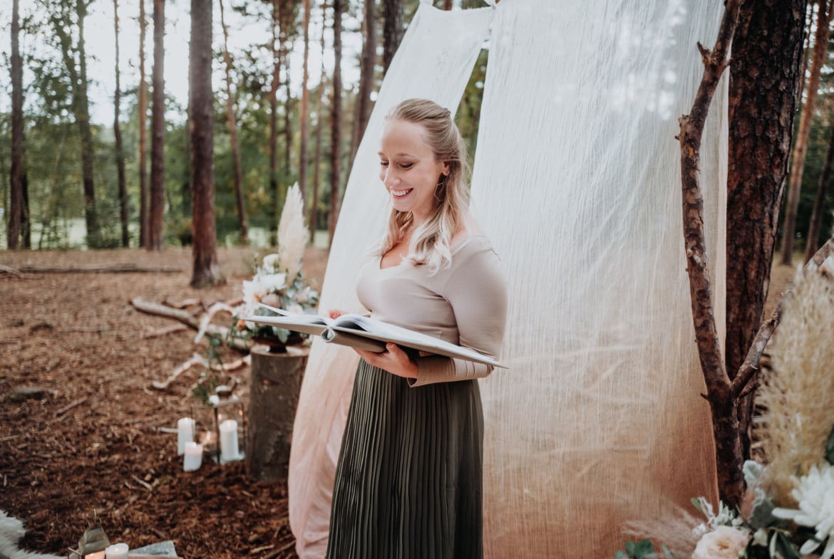 Carolina Matthies freie Hochzeitsrednerin Dresden