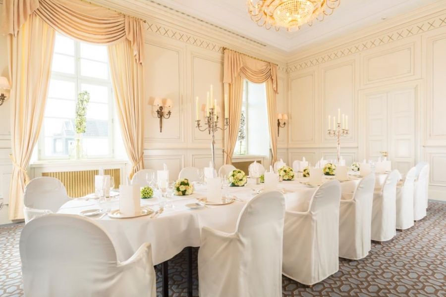 Traumhochzeit im Althoff Grandhotel Schloss Bensberg