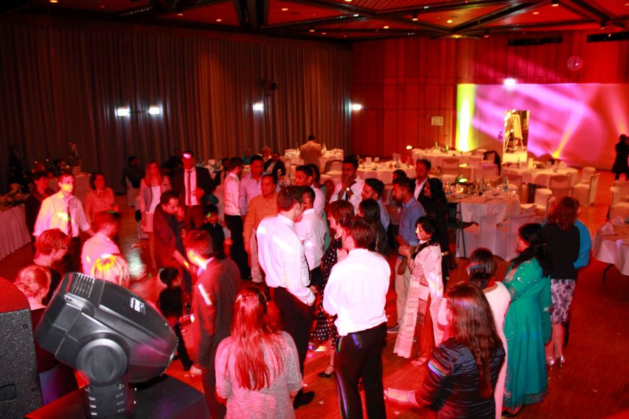 Ihr Partyexperte – Mobildiscothek Beatzz