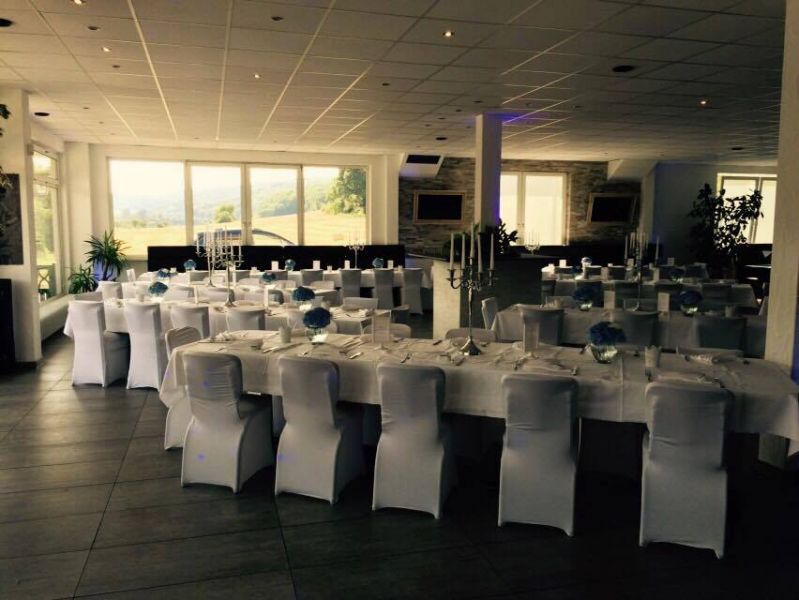 Hochzeit in Moderner Eventlocation