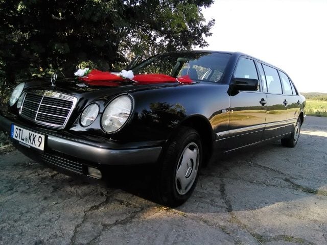 Foltys Stephans Chauffeur- u. Limousinenservice