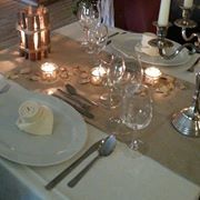 Hochzeitsarrangement Kastaniengruen