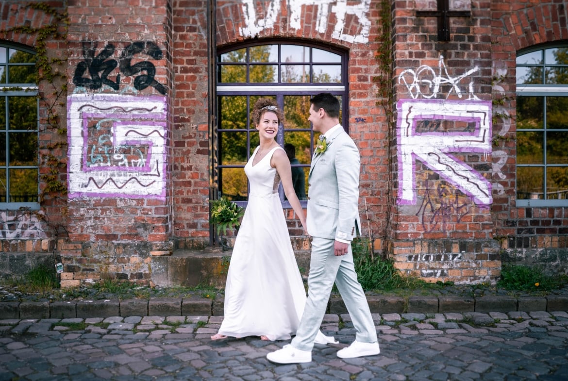 Hochzeit direkt am Kanal im Industriedenkmal
