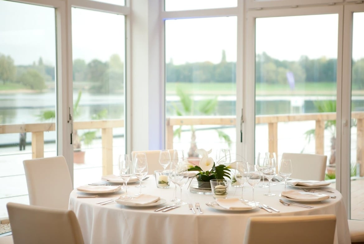 Heiraten & Feiern im Seepavillon am Fühlinger See