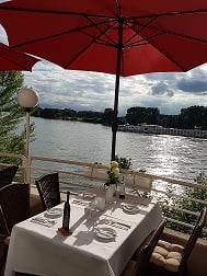 Hochzeit mit Rheinblick im Restaurant Rheinschauen
