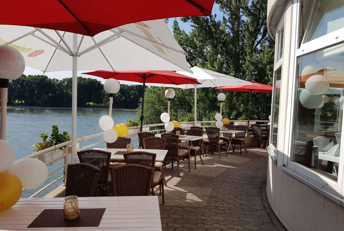 Hochzeit mit Rheinblick im Restaurant Rheinschauen
