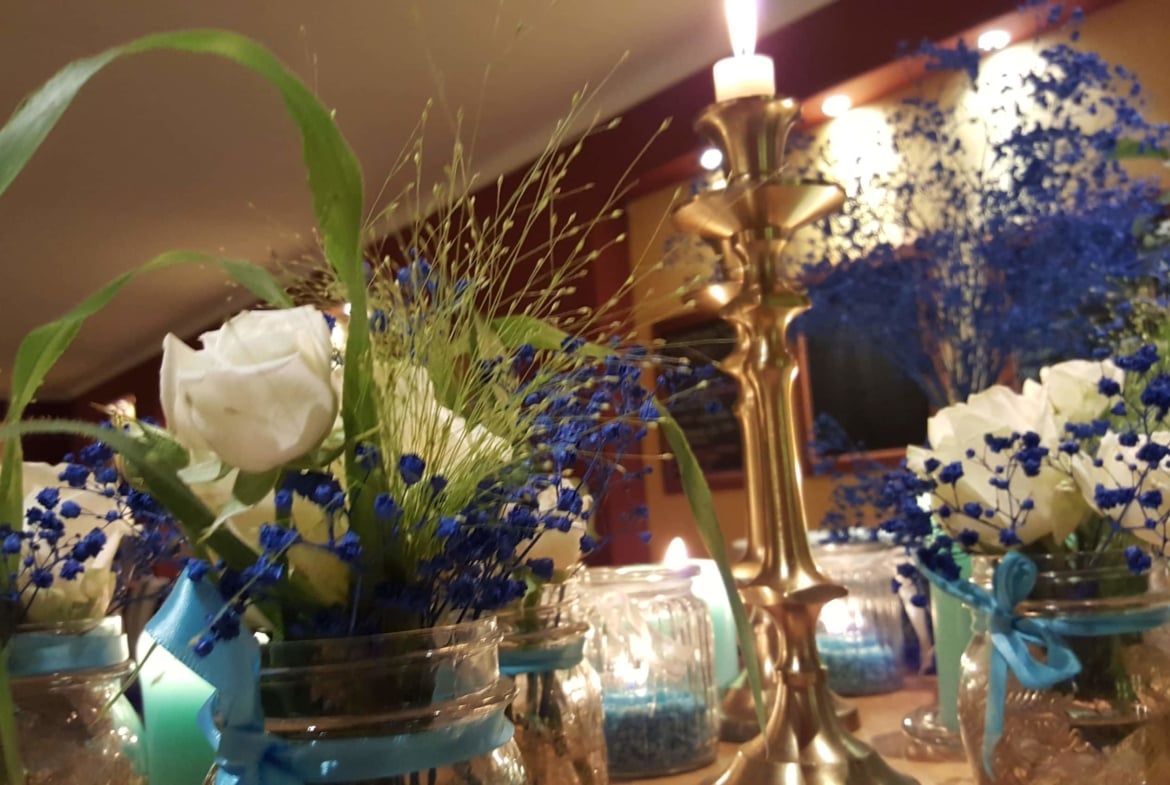 Hochzeitsarrangement Kastaniengruen