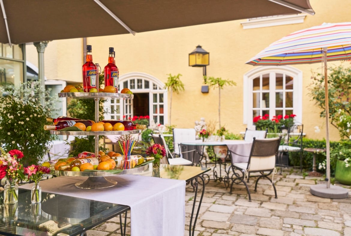 detailverliebte Hochzeitslocation im Münchner Umland