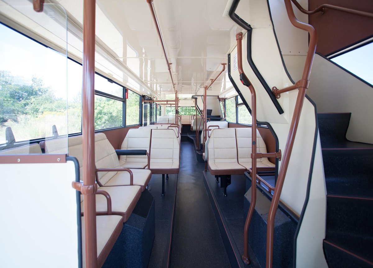 5-bus-innen