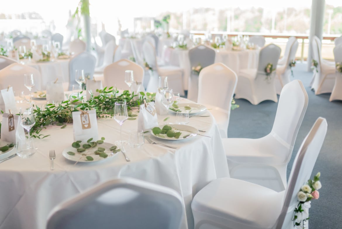 Traumhochzeit mit Tradition – Feiern auf der Rennbahn Berlin