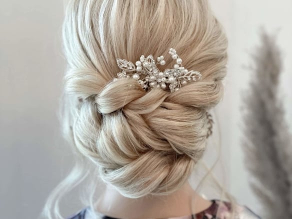Janine Schiwon Brautstyling