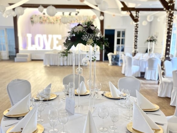 Hochzeit im Happiness