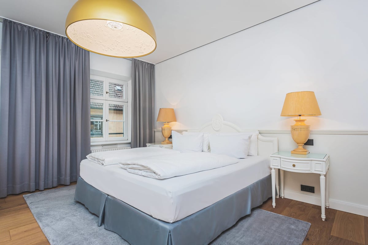 Adelszimmer-02