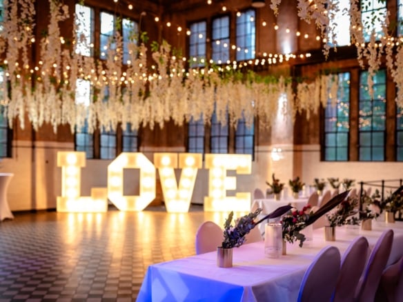Heiraten in der alten Maschinenhalle