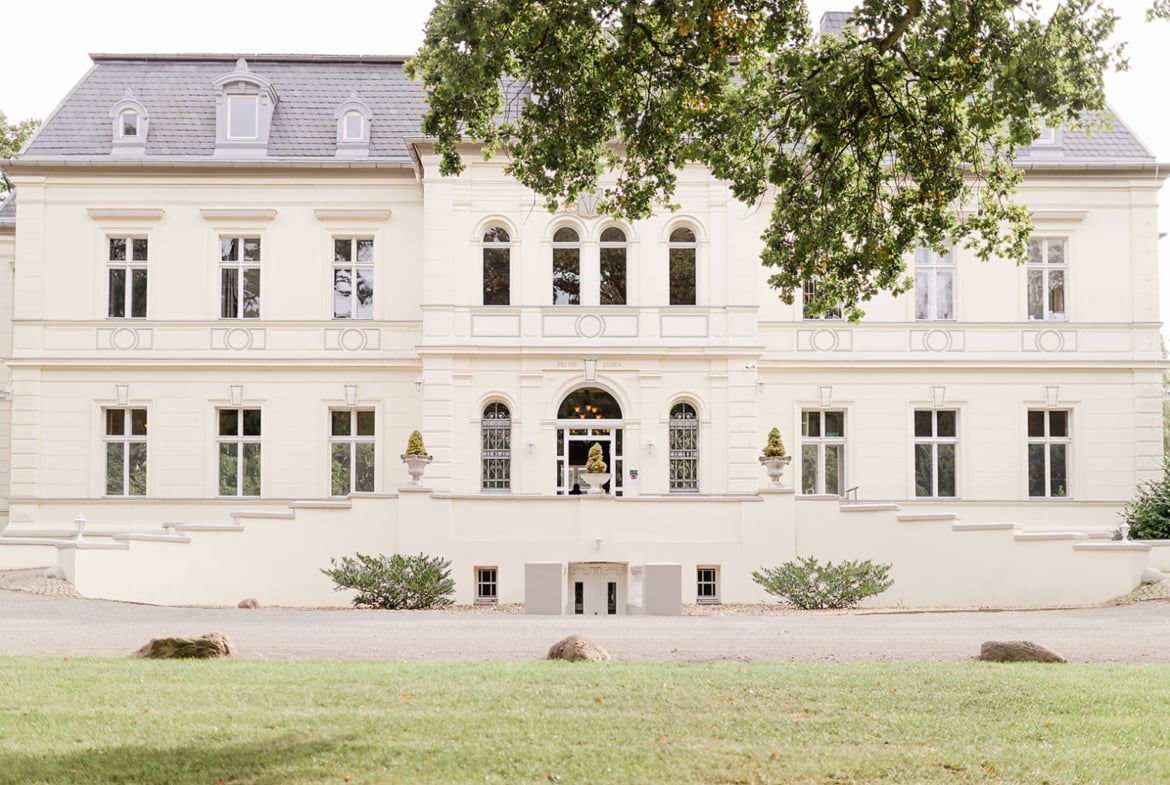 Traumhochzeit im Eventschloss Schönfeld