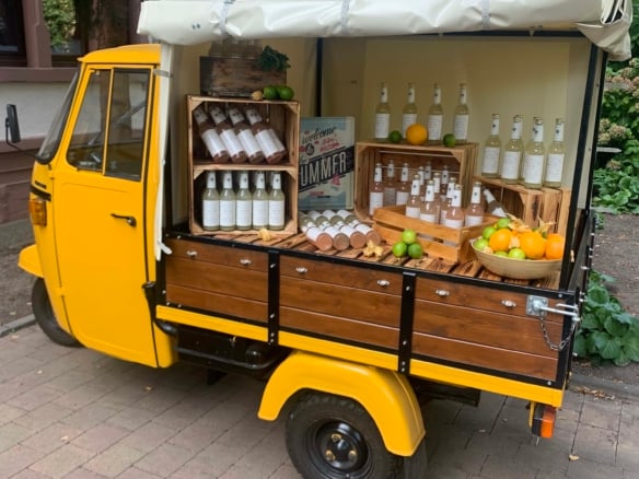 Oldtimer-Ape für Ihre Feier als Empfangs- oder Cocktailbar