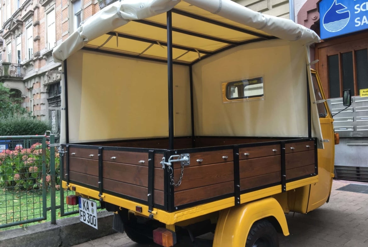 Oldtimer-Ape für Ihre Feier als Empfangs- oder Cocktailbar
