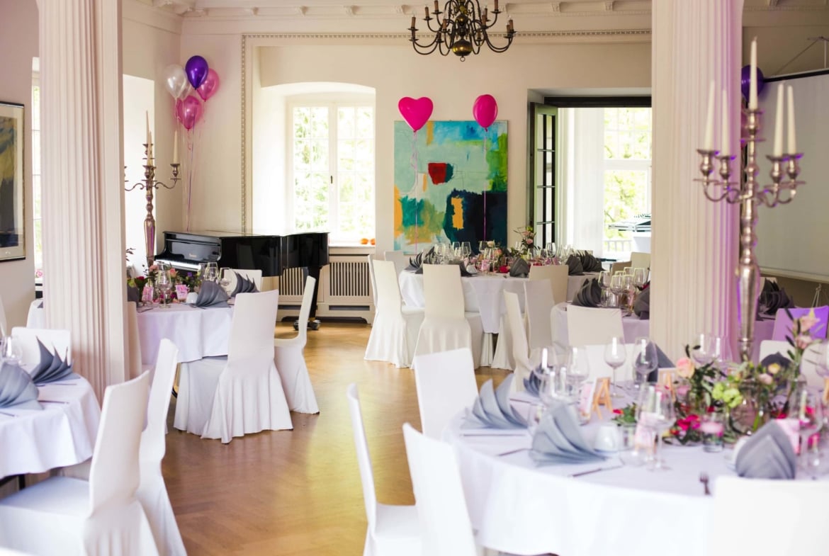Hochzeit im romantischen Schloss