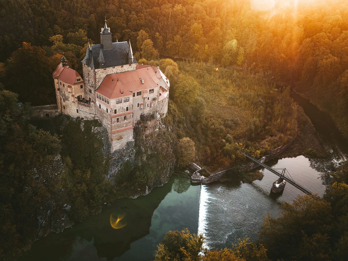 Burg-Kriebstein_by_Georg-Roske_DJI_0341_LowRes