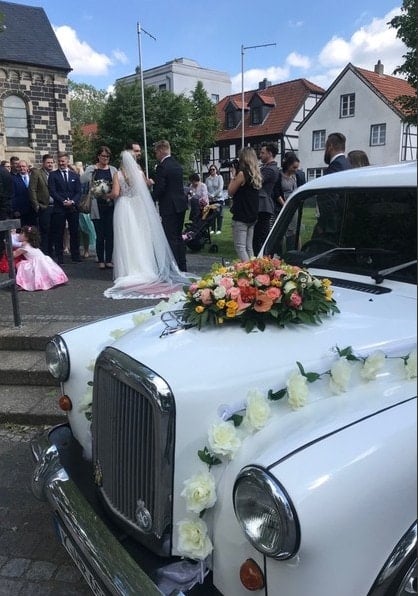 Hochzeitsauto in weiss Princess-Rolls Royce mit Driver oder Fotografen