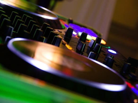 Ein DJ Thomas – Euer Experte für Hochzeiten