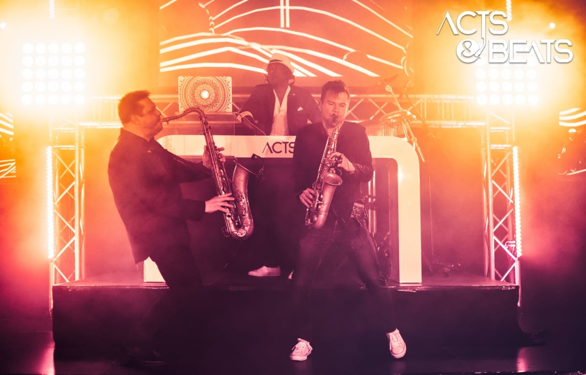 DJ-Saxophone-Deejay-Saxophon-DJ-und-Sax-NRW-Koeln-Duesseldorf-e1541402221214