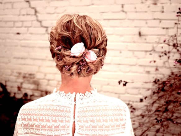 Brautfrisuren und Brautmake-up