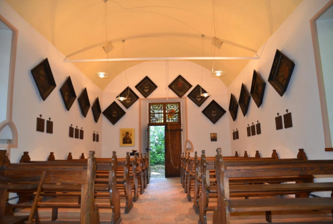 Hochzeit in der romantischen Schloss Kapelle am Baldeneysee