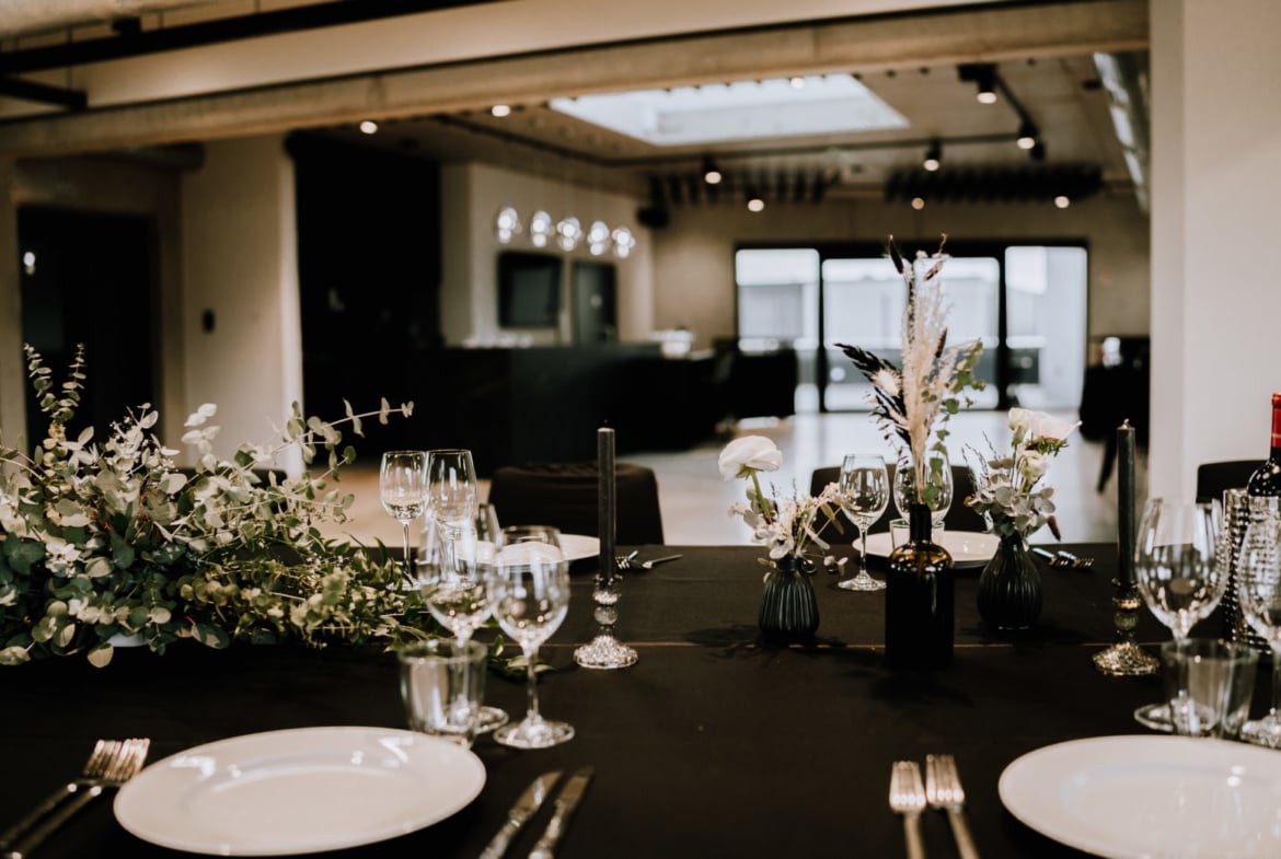 Hochzeit in einmaliger Architektur mit Dachterrasse
