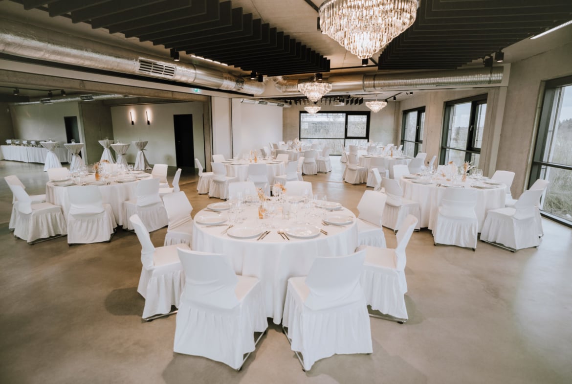Hochzeit in einmaliger Architektur mit Dachterrasse