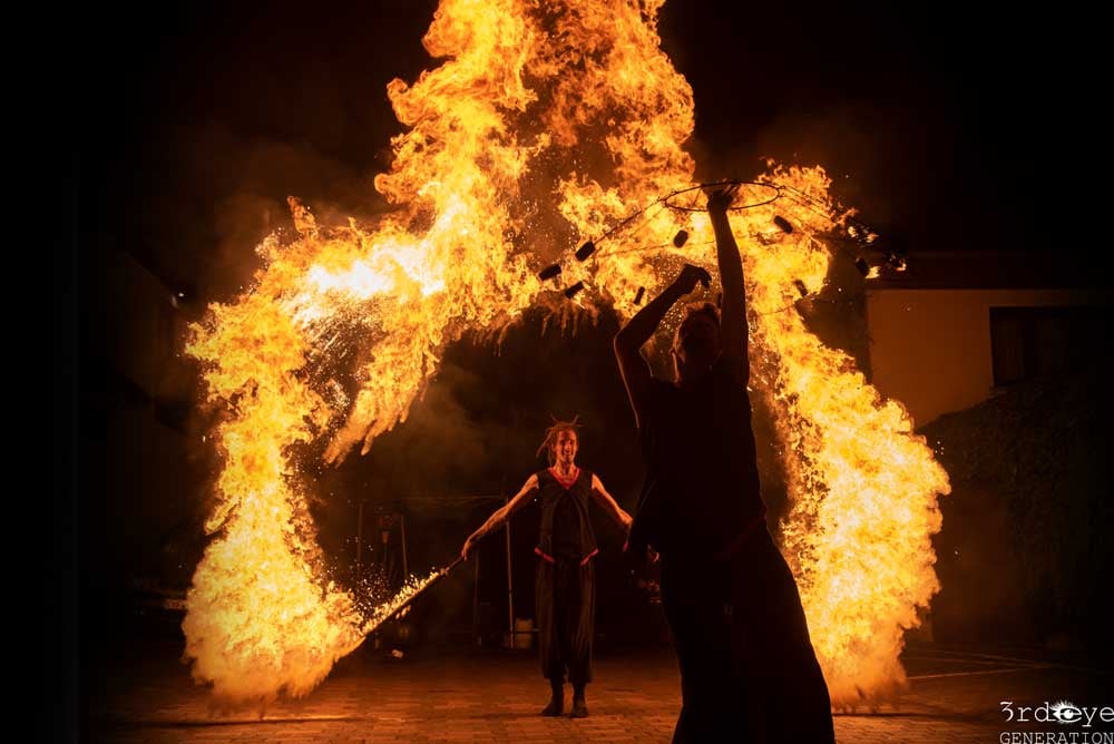 Freaks on Fire – Feuershow & Lichtshow