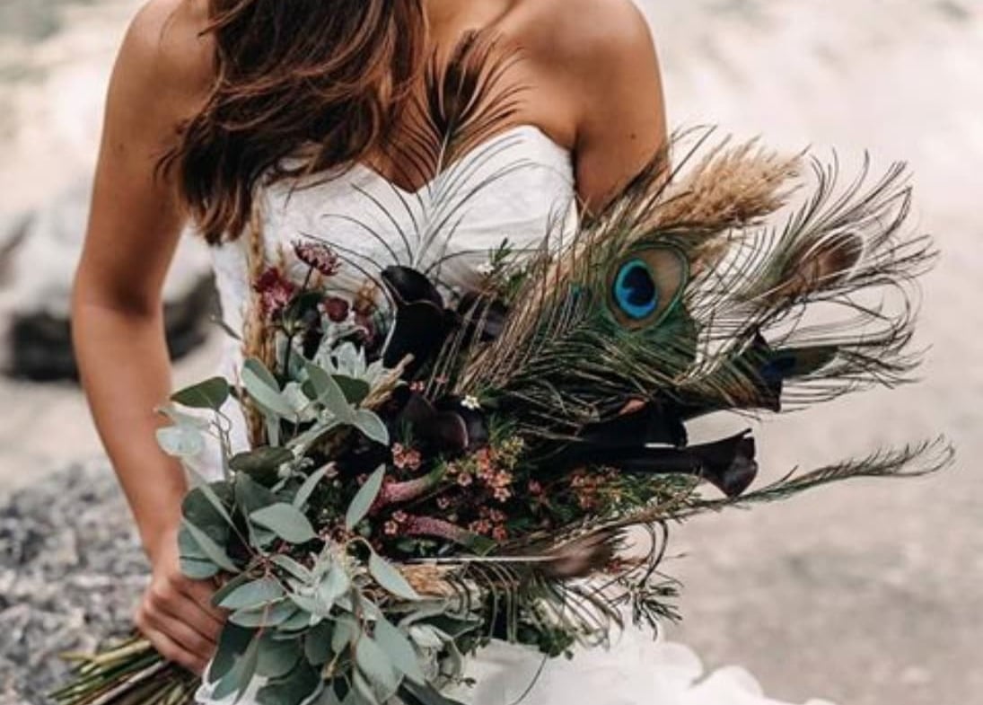Blumenschmuck für ihre Hochzeit