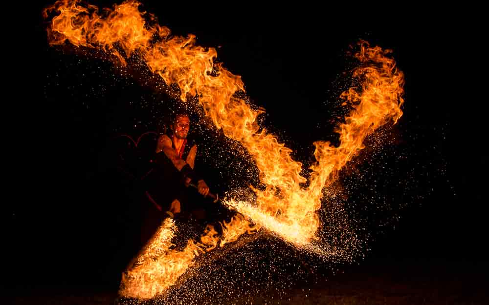Freaks on Fire – Feuershow & Lichtshow