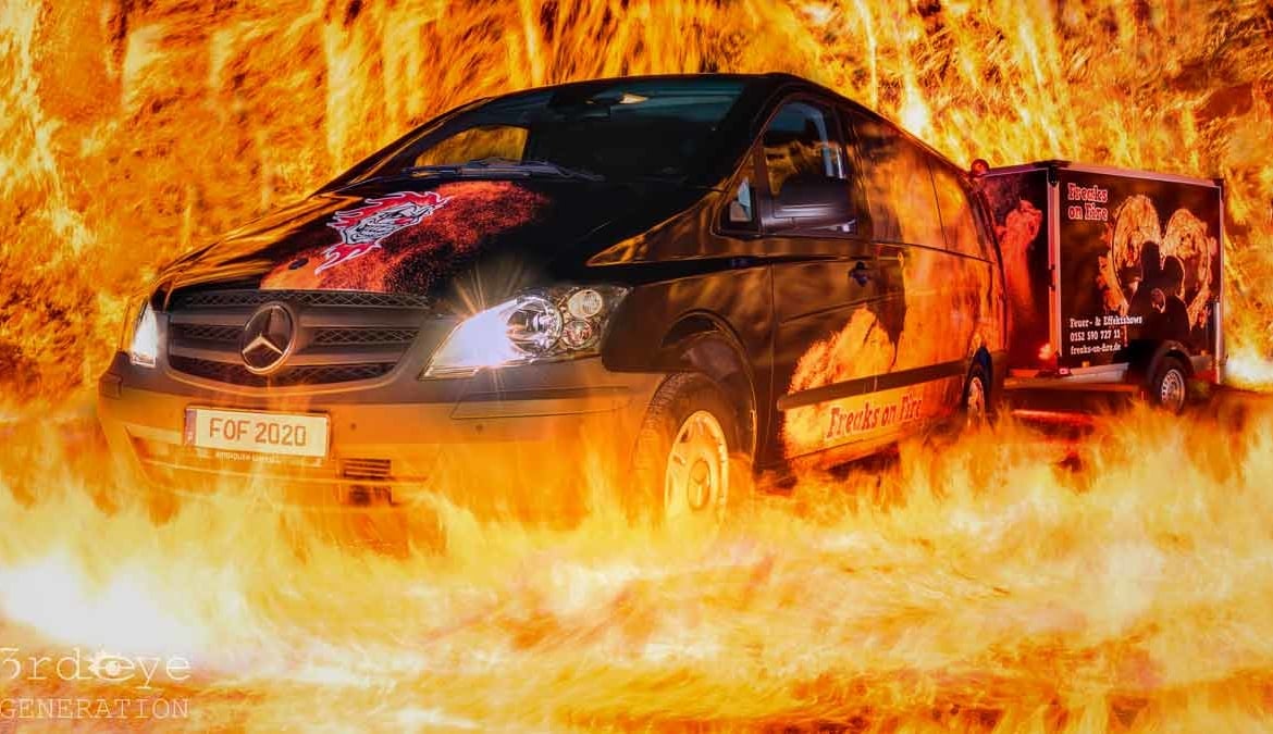 Freaks on Fire – Feuershow & Lichtshow