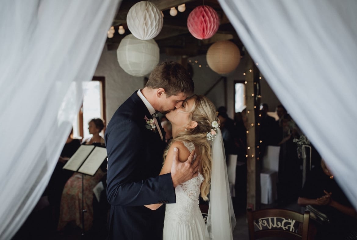 Feiern Sie Ihre Hochzeit romantisch in grüner Idylle!