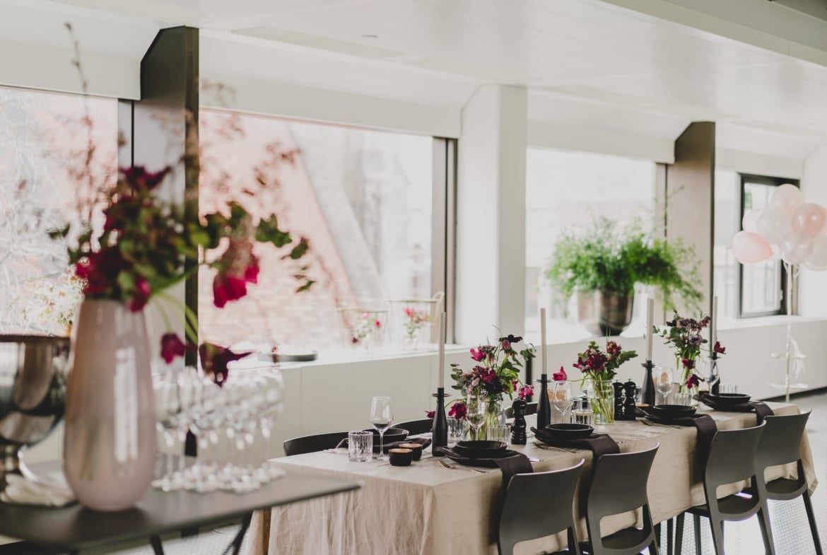 Heiraten am Schillerplatz mit wunderschöner Dachterrasse