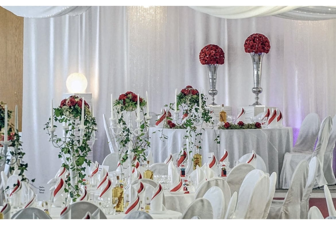 Brautstrauß und Hochzeitsdekorationen aus Rheda-Wiedenbrück