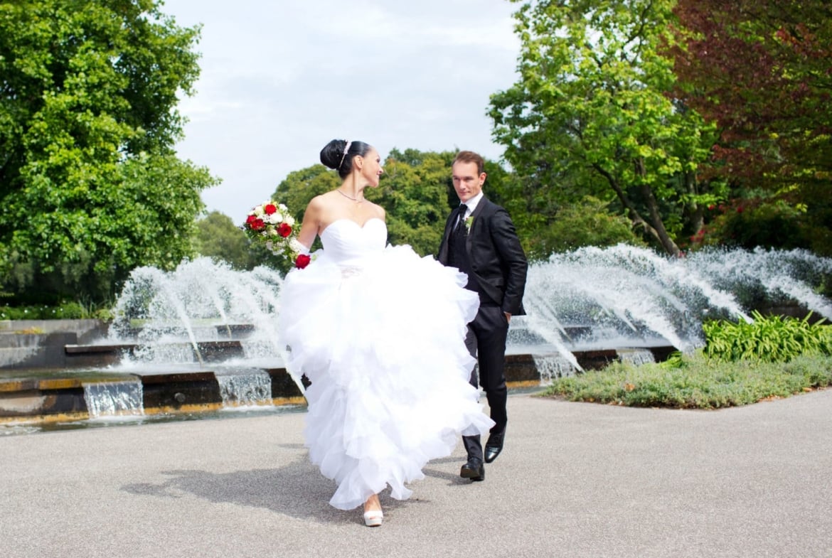 Gefühlvolle und kreative Hochzeitsreportagen & individuelle Hochzeitsportaits mit Herz