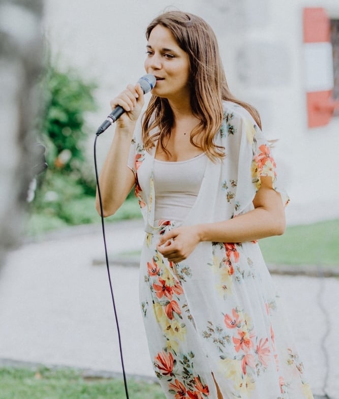 Hochzeitssängerin Juna