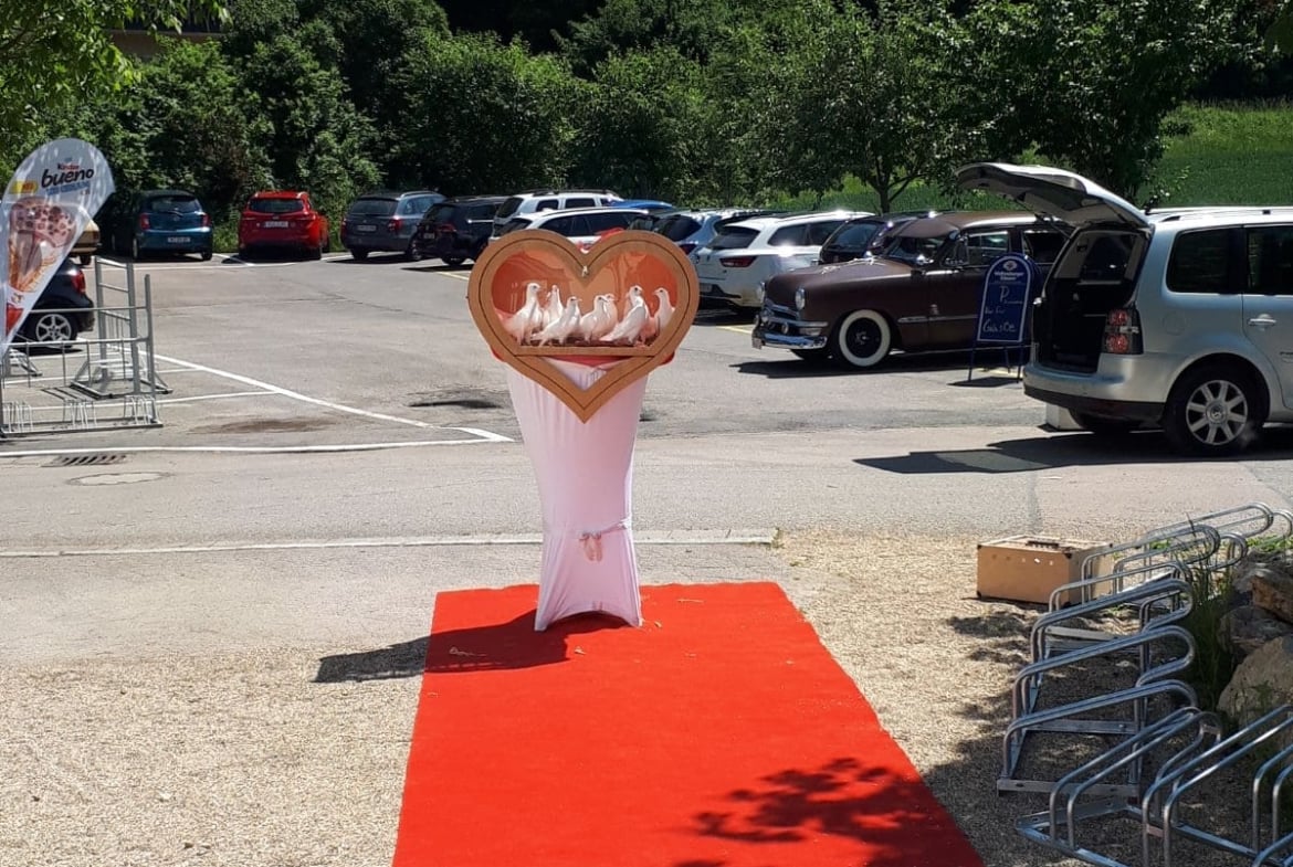 Hochzeit in den Schlossstubn – Freie Trauung im Biergarten