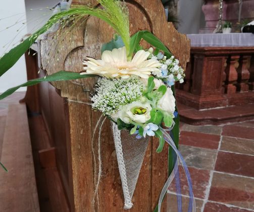 Floristische Ausstattung vom Standesamt, Kirche und Location