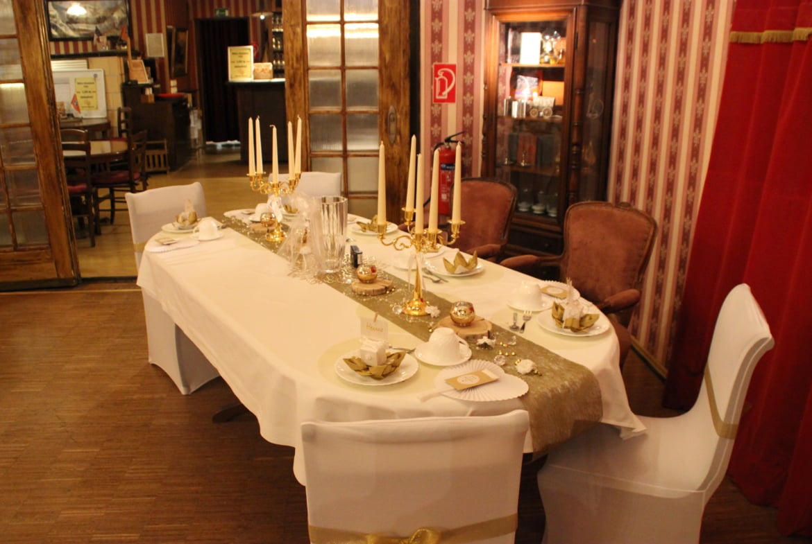Hochzeitsfeier im Elstertal Saloon