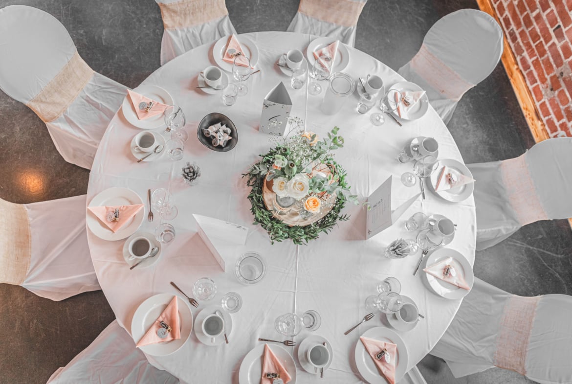 Euer TRAUMTAG – Hochzeit im alten Leuchtenbau