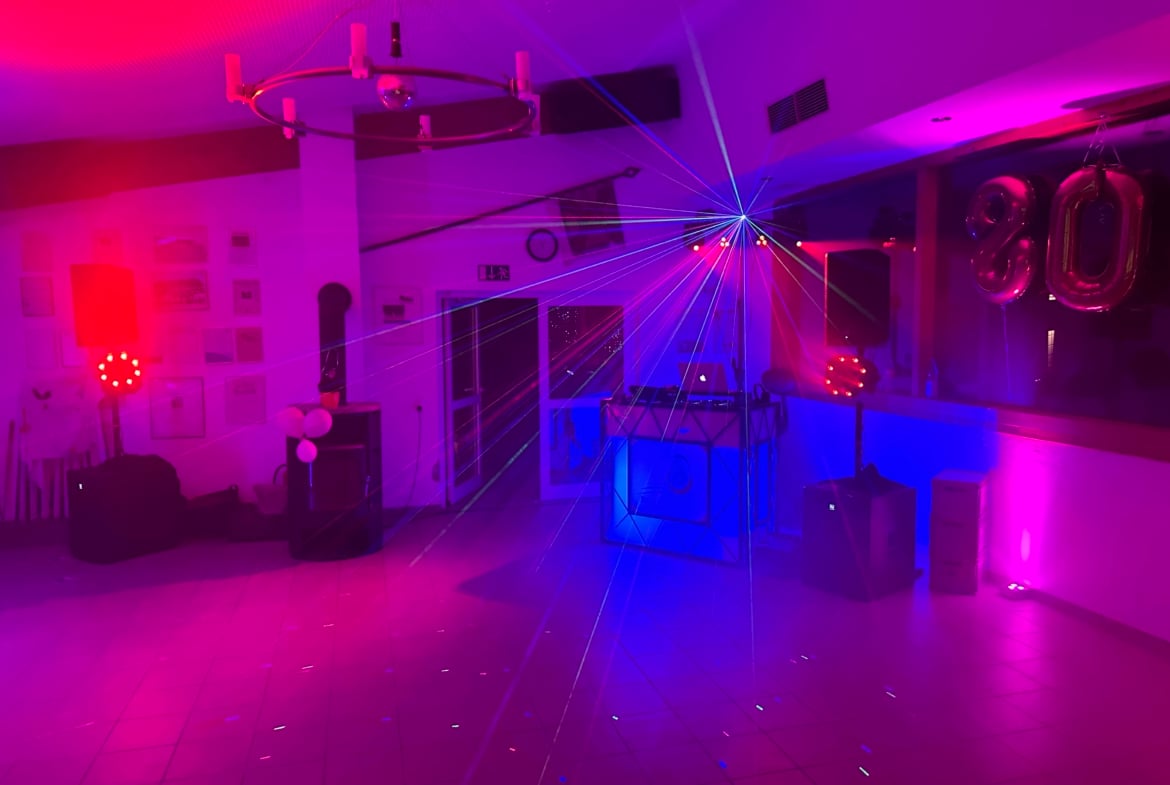 DJ für Hochzeiten und Feiern