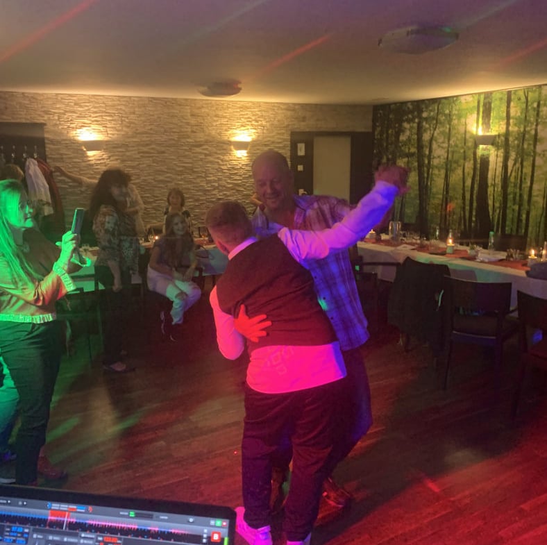 DJ 6-10 Std. Veranstaltung – spontane Verlängerung möglich